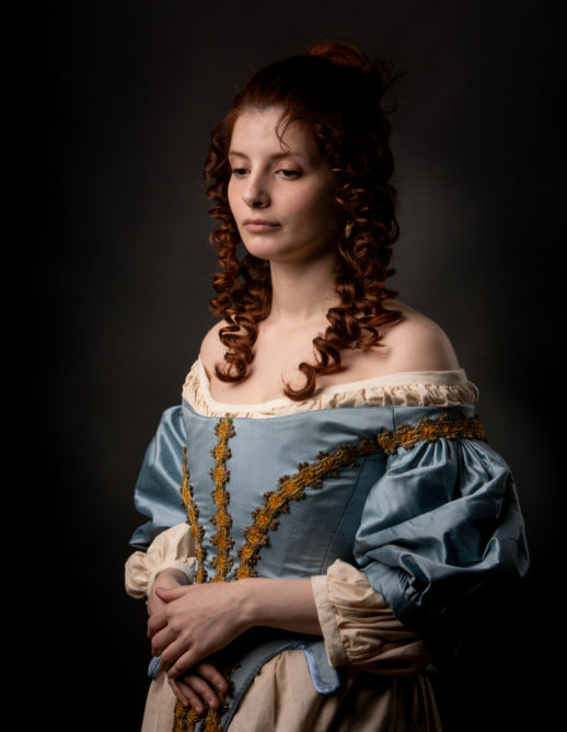 1700s french lady in costume 